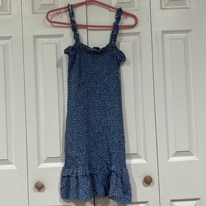 One clothing Los Angeles size small smocked body con summer dress